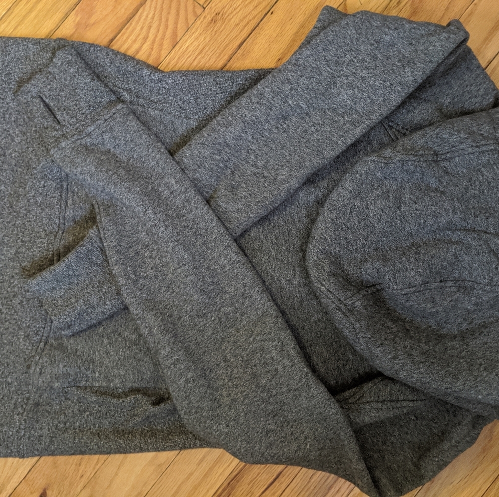 NWOT Lululemon Zip-Up Sweatshirt - Picture 6 of 6